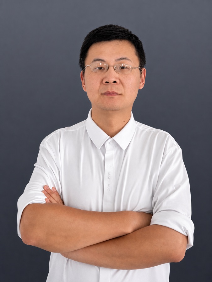 蔡闻